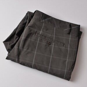 Under Armour Mens 38 Brown Gray Plaid Golf Pants